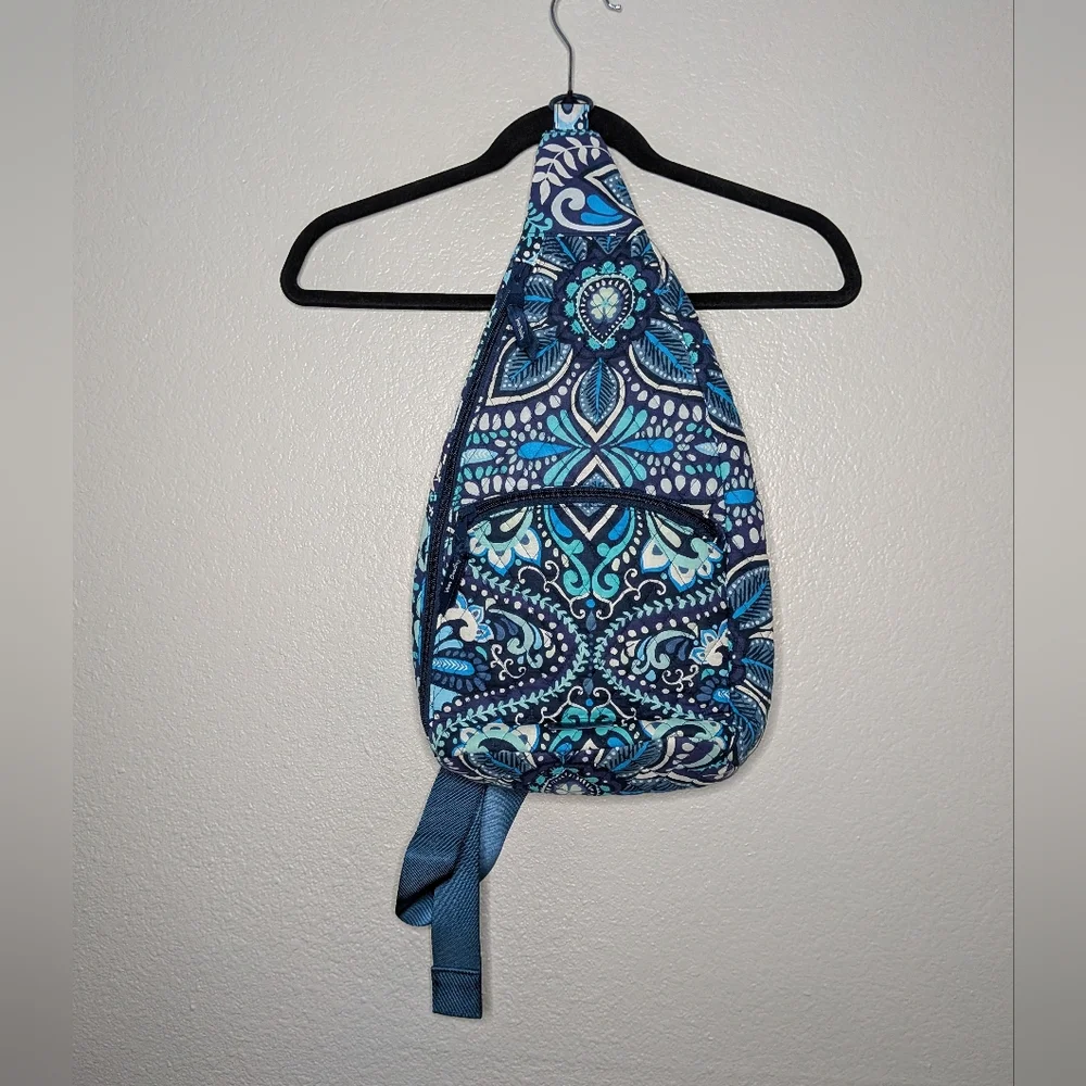 Vera Bradley Womens Blue Floral Quilted Sling Bag